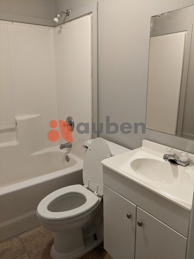 Foto del edificio - Charming 2 Bedroom in Downtown Chattanooga...