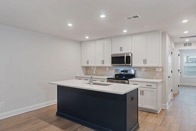 Foto del edificio - 2232 Leeham St