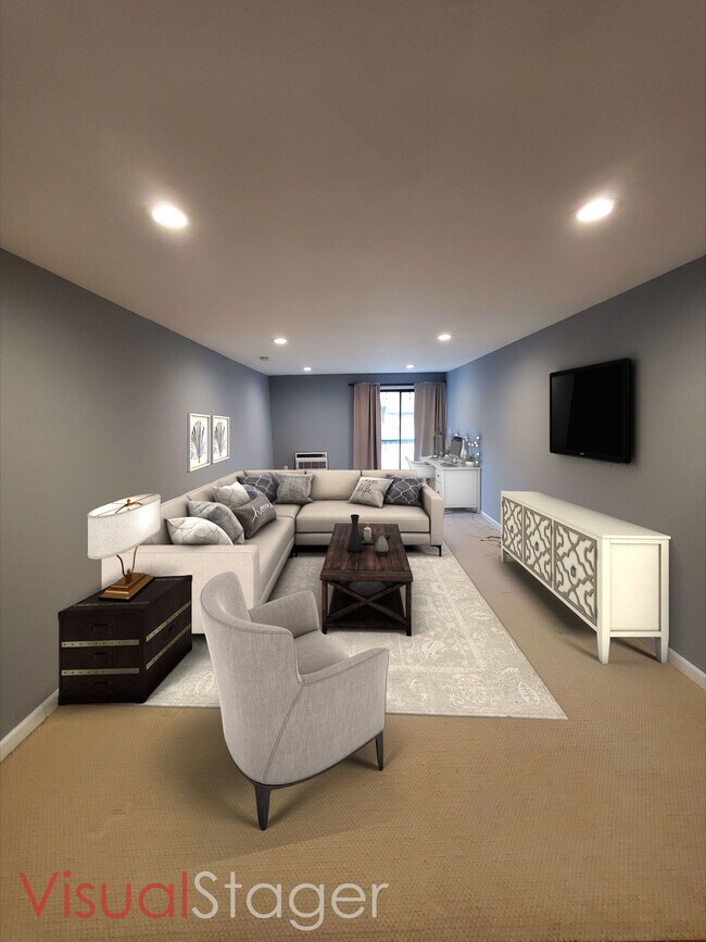 HUGE Living Room - 85 Riverside Ave