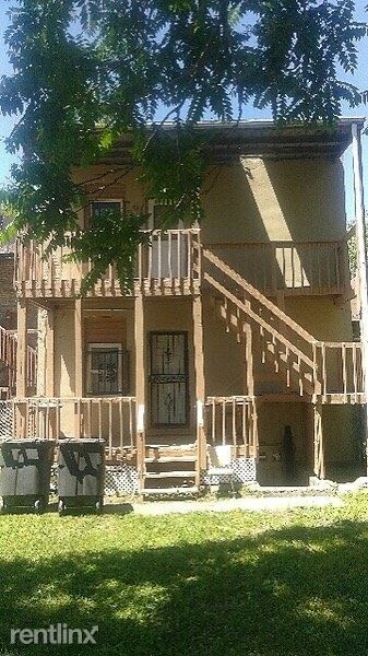 Primary Photo - 2 br, 1 bath Apartment - 4851 McCook Avenue 2