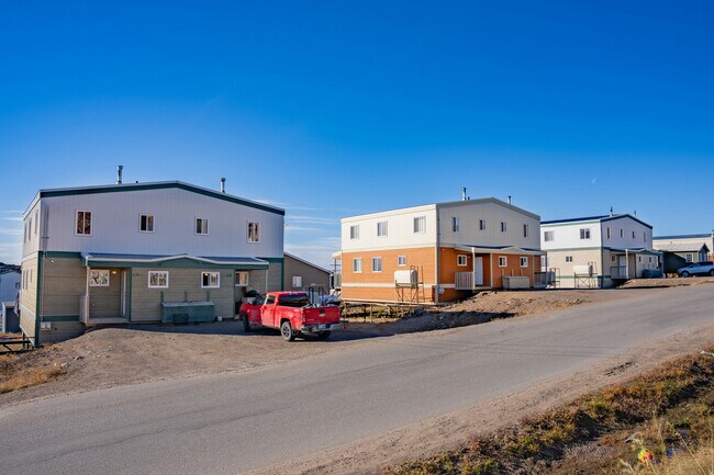 Building Photo - Road to Nowhere Duplexes