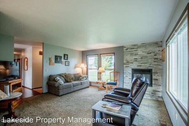 Building Photo - 4 br, 2 bath House - 7080 N Valley Street