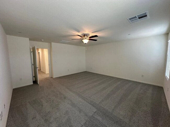 Building Photo - 4492 Merlot Hls Ave