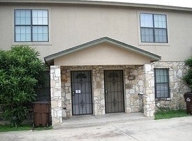 Building Photo - 7543 Windsor Oaks