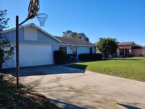 Building Photo - 2839 Gramercy Dr