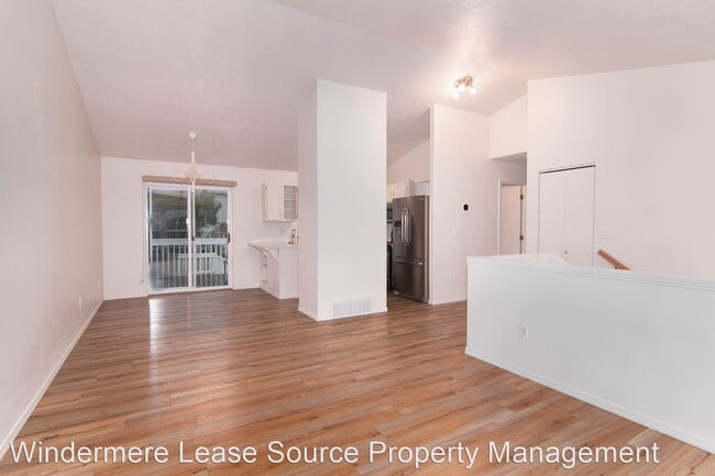 Building Photo - 4 br, 2 bath House - 4231 E 28th Ave.