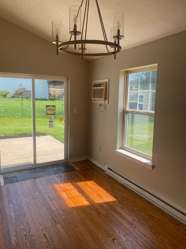 Slider to back porch - 2957 Solar Dr