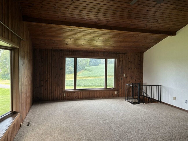 Building Photo - 935 Hazelwood Dr