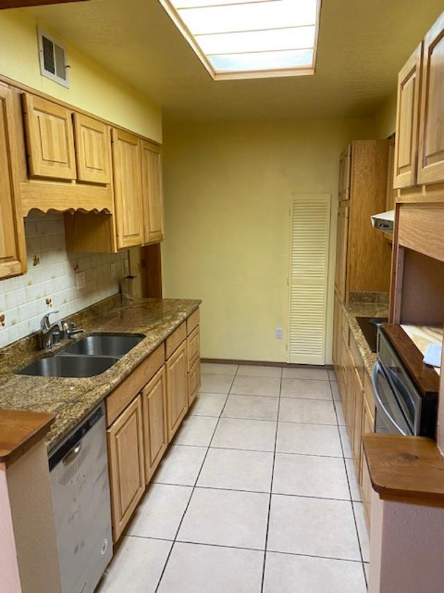 Building Photo - 2554 Camino San Patricio