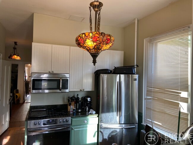 Building Photo - 80 Alleghany St