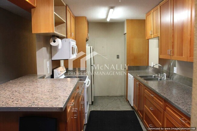Foto del edificio - 1 Bedroom, 1 Bathroom Condo – Approx. 605 Sq. Ft.