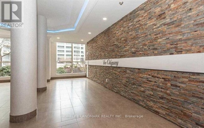 Building Photo - 250 Webb Dr