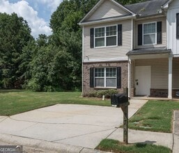 Building Photo - 1740 Broad River Rd