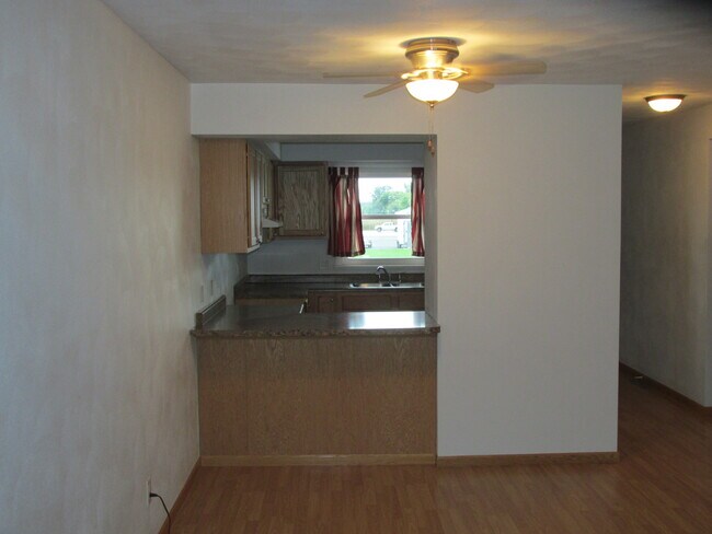 Foto del edificio - 810 Dilenbeck Dr