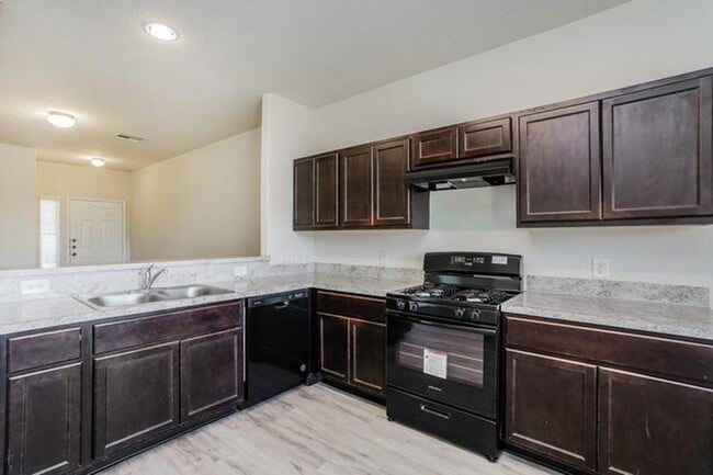 Building Photo - 18126 Bethany Manor Ct