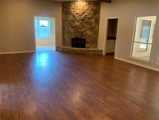Building Photo - 209 Bellmeade Dr