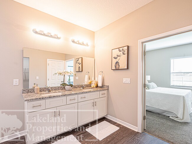 Foto del edificio - 3 br, 2 bath House - 3406 Cup Drive Grassl...
