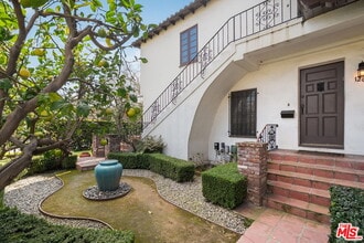 Building Photo - 1201 S Crescent Heights Blvd