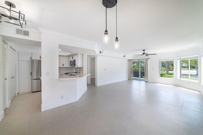 Foto del edificio - 815 Boynton Beach Blvd