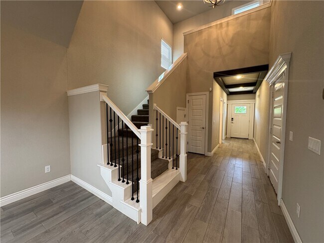 Foto del edificio - 1800 SW Riverstone Rd