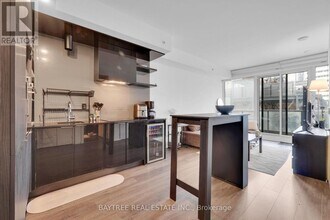 Building Photo - 70 Temperance St