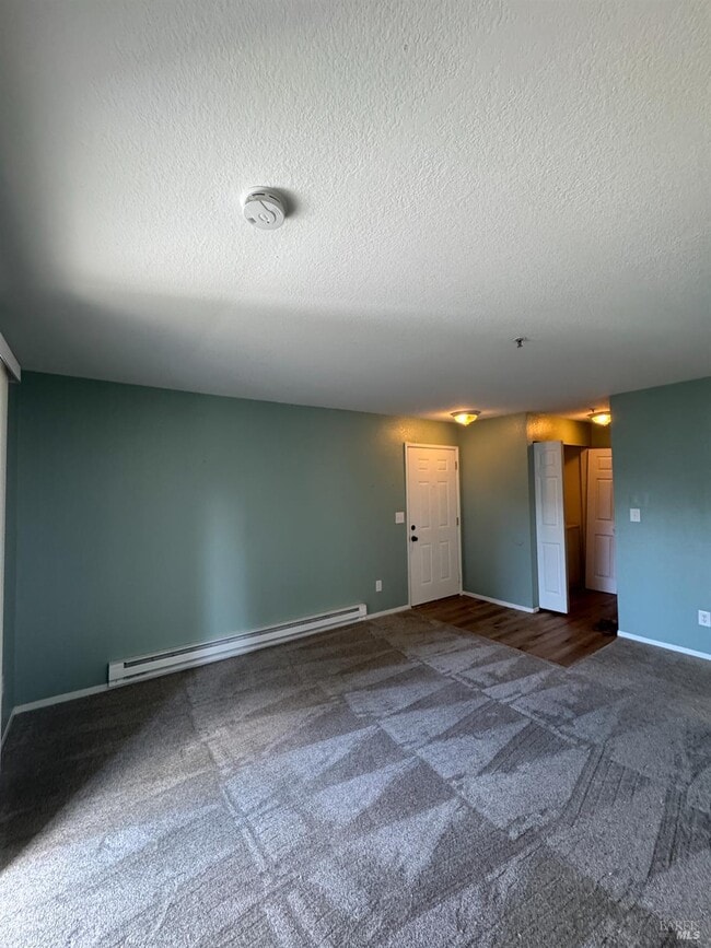 Foto del edificio - 511 Lighthouse Dr