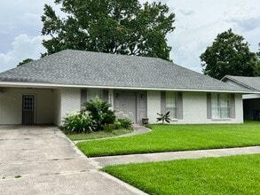 Building Photo - 1489 S Peck Dr