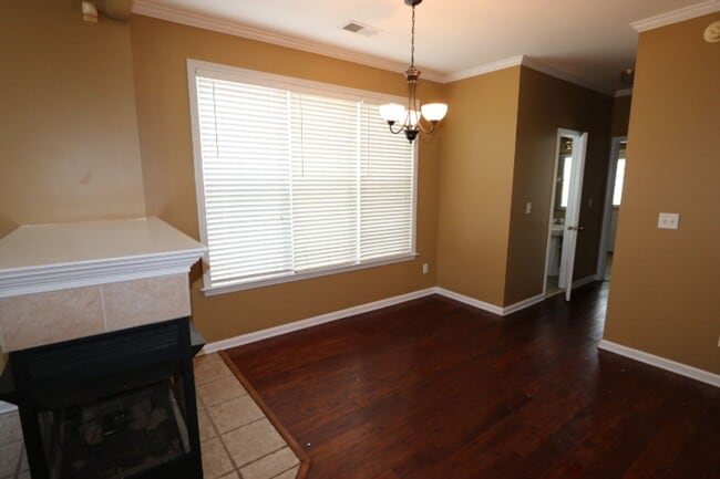 Building Photo - EXECUTIVE HOME AT HARBOR TOWN