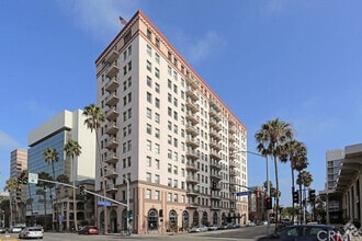 Building Photo - 455 E Ocean Blvd