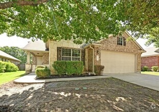 Building Photo - 219 Serene Hollow Ln