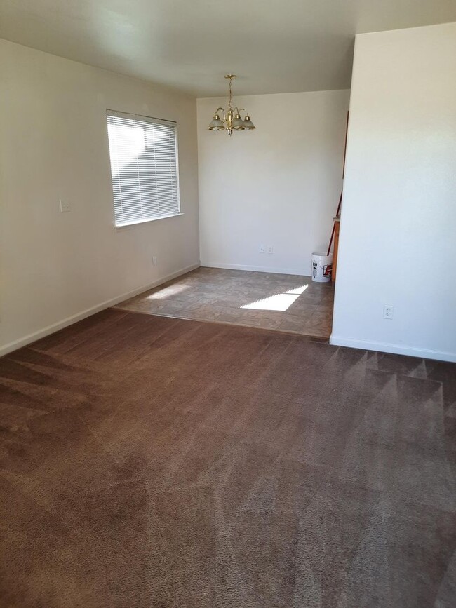 Building Photo - One bedroom apartment for rent in Fallon, ...