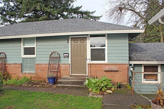 Foto del edificio - 6923-6923 NE Prescott St