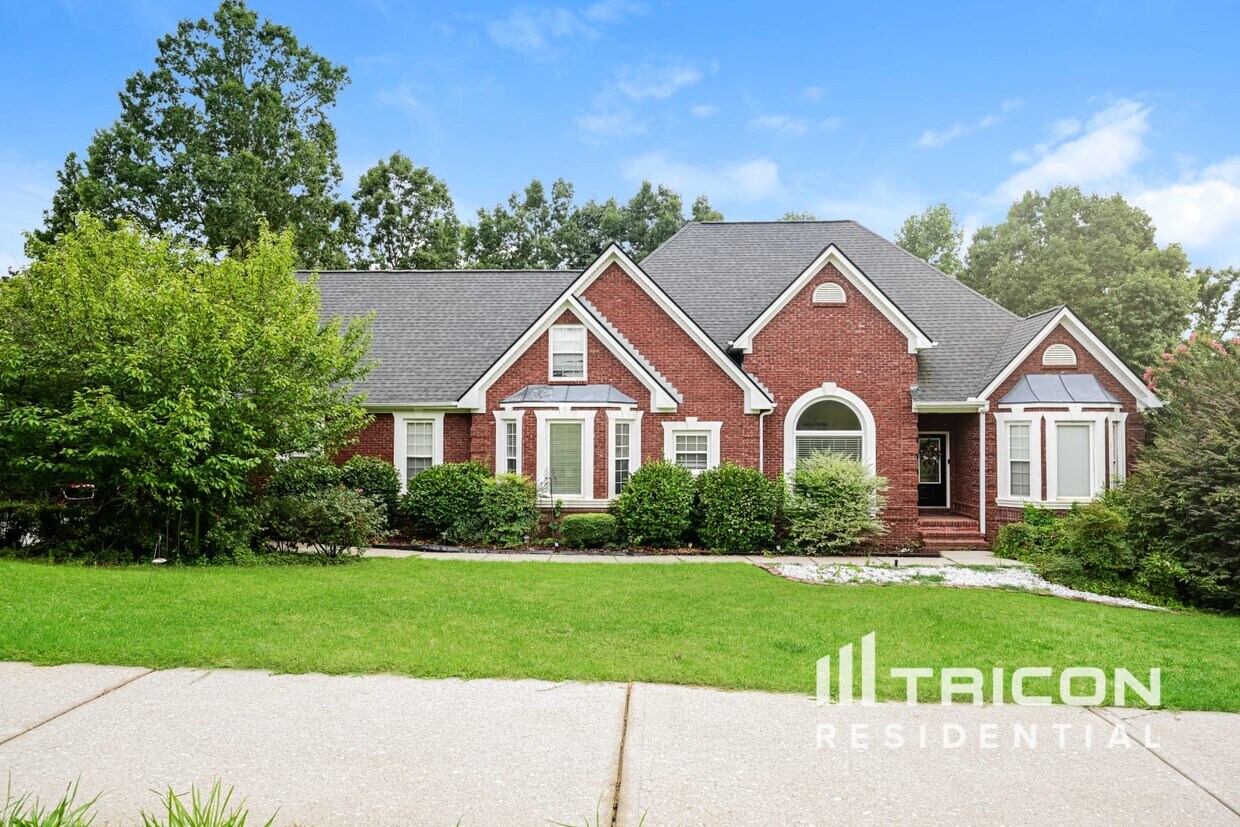 Foto principal - 1806 Wesleyan Ln