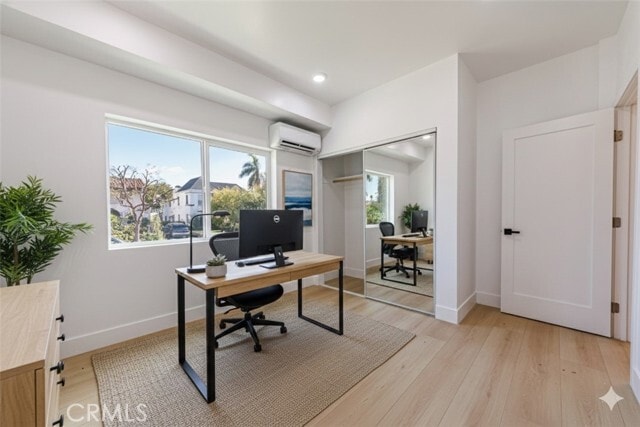 Foto del edificio - 1557 S Ogden Dr