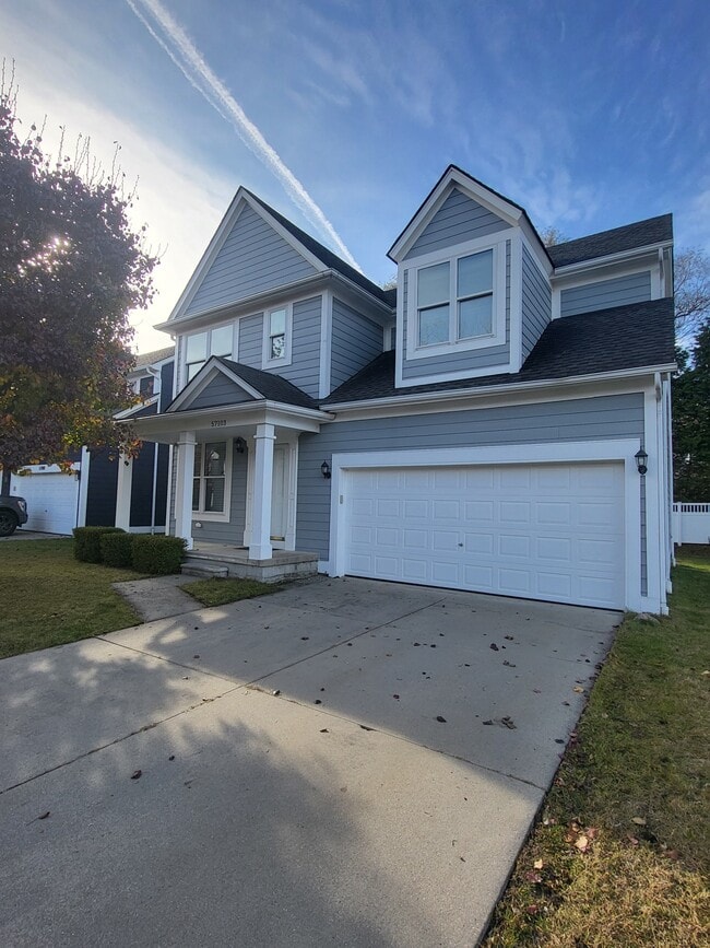 Foto del edificio - 57103 Curtis St