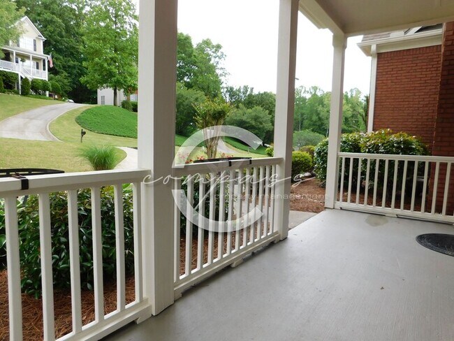 Foto del edificio - 3311 Hackmatack Dr NW