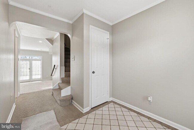 Foto del edificio - 6701 Washington Blvd