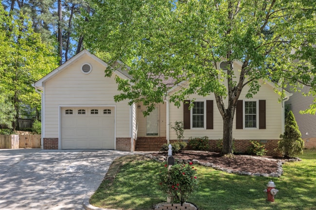 Building Photo - 106 London Plain Ct