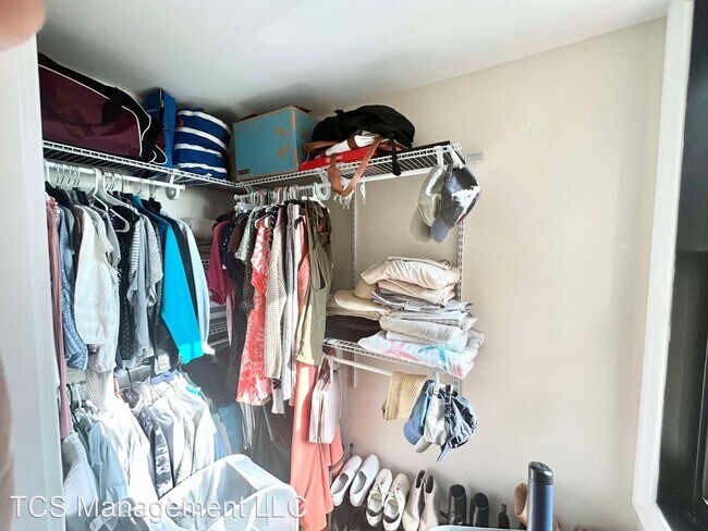 Foto del edificio - 1 br, 1 bath House - 649 N 15th St