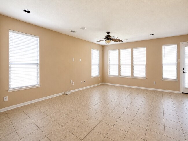 Foto del edificio - 26210 Riley Glen Dr