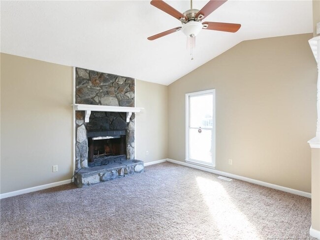 Building Photo - 851 Glen Reilly Dr