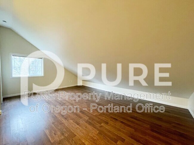 Foto del edificio - 5816 SW Huddleson St