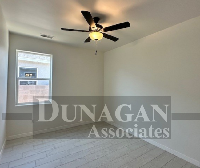 Foto del edificio - The Luke floor plan 3 Bedroom 2 bath Water...