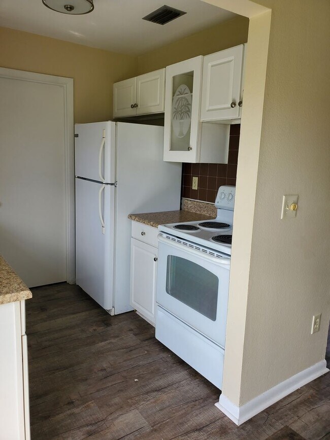 Building Photo - Adorable Rental Opportunity!
