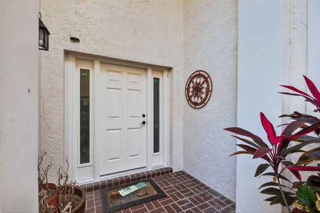 Foto del edificio - 3940 Back Bay Dr