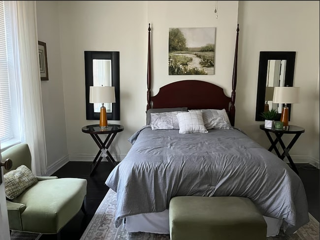 Bedroom - 604 Bates St