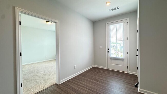 Foto del edificio - 2699 North St NW