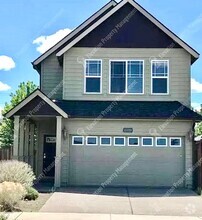 Building Photo - 2899 NE Jackdaw Dr