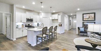 Building Photo - 1515 Highfields Rd