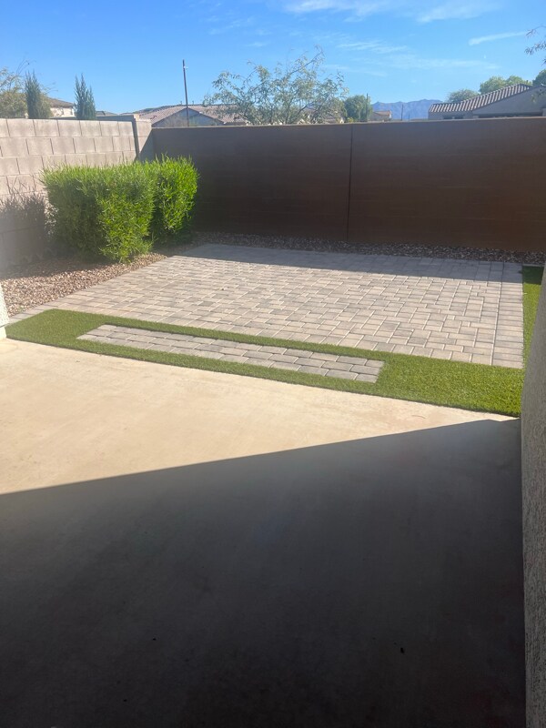 Foto del edificio - 4561 S Element